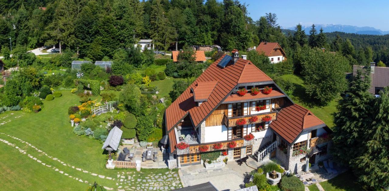 Apartma Alpski Vrt Vojsko المظهر الخارجي الصورة