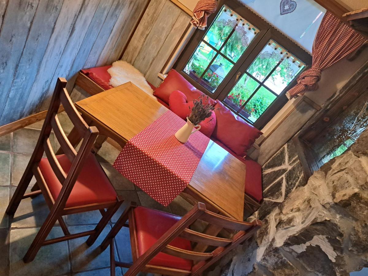 Apartma Alpski Vrt Vojsko المظهر الخارجي الصورة